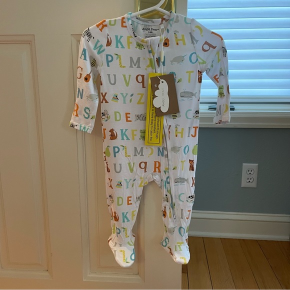 SOLD!!! NWT Angel Dear Bamboo Alphabet Print Footie Pajama with Foldover Cuffs - Picture 6 of 10